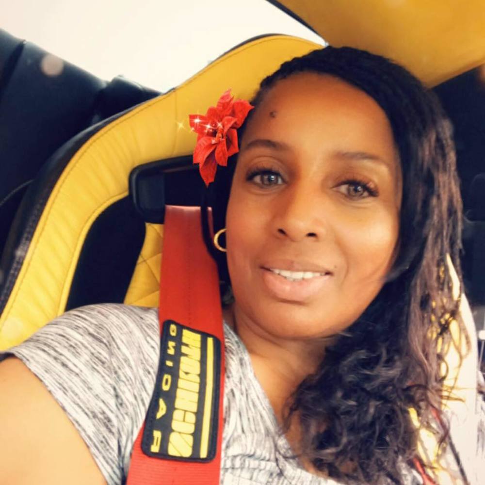 Meet your Posher, Denita